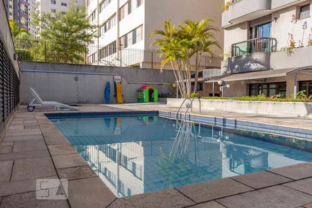 Apartamento à venda com 146m², 3 quartos e 3 vagasÁrea comum - Piscina