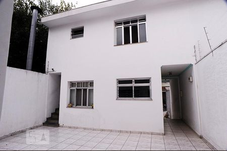 Casa para alugar com 400m², 4 quartos e 3 vagas Casa para alugar com 400m², 4 quartos e 3 vagasQuintal