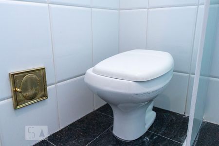 Apartamento à venda com 92m², 3 quartos e 2 vagasBanheiro da Suíte