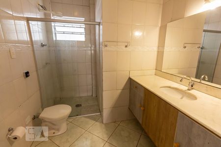 Banheiro 02 de apartamento para alugar com 3 quartos, 130m² em Barra Funda, São Paulo