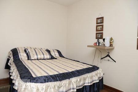 Apartamento à venda com 170m², 4 quartos e 2 vagasQuarto 2