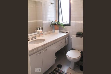 Apartamento à venda com 90m², 3 quartos e 2 vagasBanheiro da Suíte 1