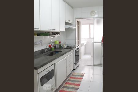 Apartamento à venda com 90m², 3 quartos e 2 vagasCozinha