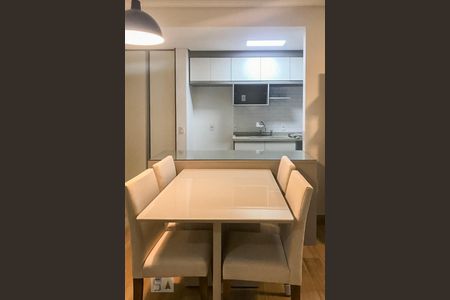 Sala de apartamento para alugar com 1 quarto, 50m² em Empresarial 18 do Forte, Barueri
