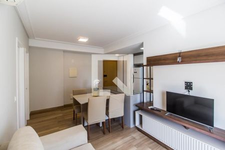 Sala  de apartamento para alugar com 1 quarto, 50m² em Empresarial 18 do Forte, Barueri