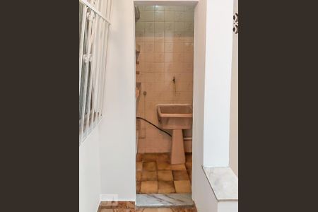 Casa para alugar com 55m², 2 quartos e sem vaga Casa para alugar com 55m², 2 quartos e sem vagaÁrea de Serviço