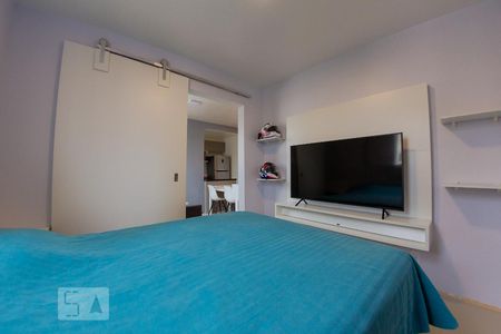 Quarto de apartamento para alugar com 1 quarto, 52m² em Humaitá, Porto Alegre