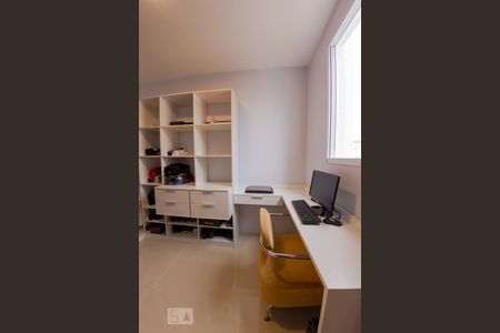 Apartamento à venda com 52m², 2 quartos e 1 vaga Apartamento à venda com 52m², 2 quartos e 1 vagaCloset/Escritório