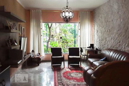 Sala de casa à venda com 3 quartos, 180m² em Vila Invernada, São Paulo