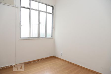 Quarto 1 de apartamento à venda com 2 quartos, 74m² em Tijuca, Rio de Janeiro