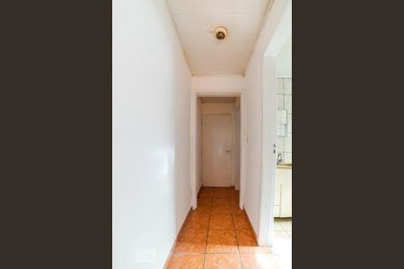 Corredor Quarto de casa para alugar com 1 quarto, 40m² em Vila Medeiros, São Paulo