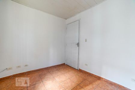 Quarto de casa para alugar com 1 quarto, 40m² em Vila Medeiros, São Paulo