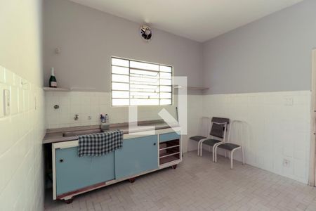 Casa à venda com 300m², 3 quartos e 8 vagasCozinha