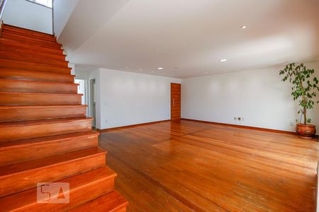 Sala de apartamento para alugar com 5 quartos, 300m² em Recreio dos Bandeirantes, Rio de Janeiro