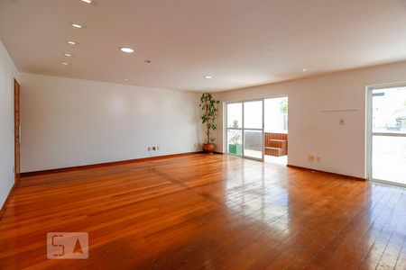 Sala de apartamento para alugar com 5 quartos, 300m² em Recreio dos Bandeirantes, Rio de Janeiro
