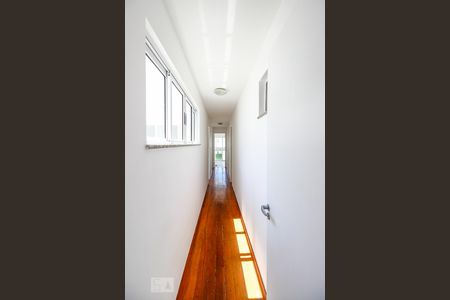 Corredor de apartamento para alugar com 5 quartos, 300m² em Recreio dos Bandeirantes, Rio de Janeiro
