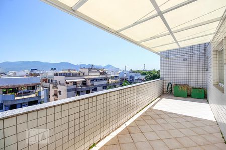 Apartamento para alugar com 300m², 5 quartos e 3 vagas Apartamento para alugar com 300m², 5 quartos e 3 vagasVaranda da Sala de Estar