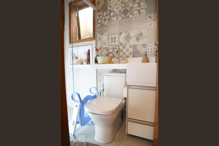 Banheiro da Suíte 1 de casa de condomínio à venda com 2 quartos, 135m² em Vila Fachini, São Paulo