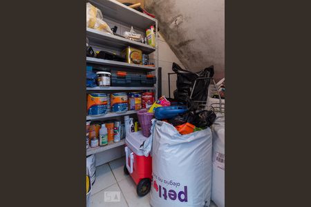 Casa à venda com 250m², 3 quartos e 6 vagasDespensa