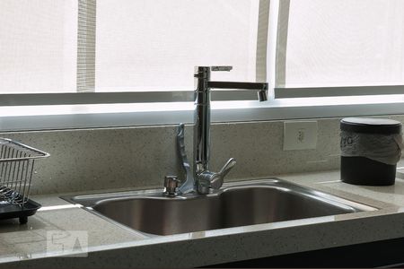 Casa à venda com 250m², 3 quartos e 6 vagasCozinha - Torneira