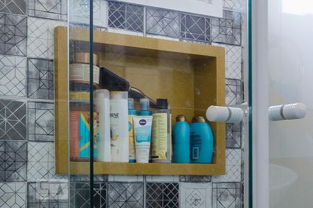 Casa à venda com 250m², 3 quartos e 6 vagasDetalhe banheiro