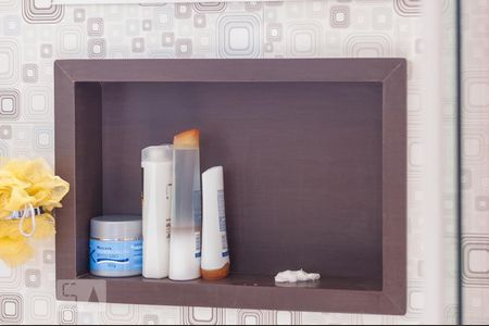 Casa à venda com 250m², 3 quartos e 6 vagasDetalhe banheiro