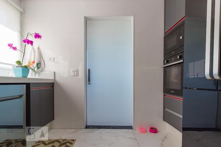 Casa à venda com 250m², 3 quartos e 6 vagasCozinha