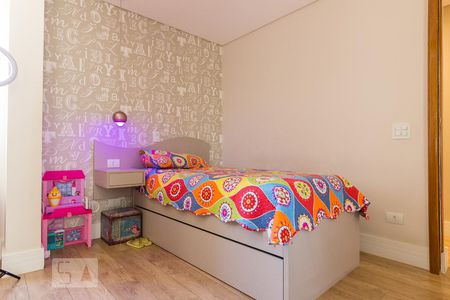 Casa à venda com 250m², 3 quartos e 6 vagasSuíte 2