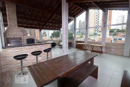 Casa à venda com 210m², 2 quartos e 2 vagasSalão de festas