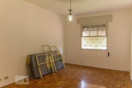 Casa à venda com 385m², 5 quartos e 6 vagasQuarto 4