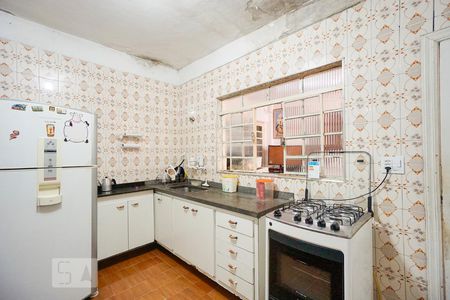 Casa à venda com 400m², 2 quartos e 1 vaga Casa à venda com 400m², 2 quartos e 1 vagaCozinha