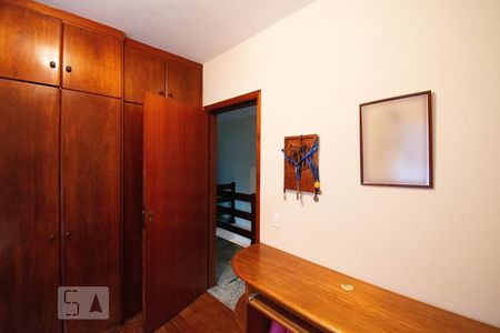 Casa para alugar com 186m², 4 quartos e 4 vagasQuarto 1