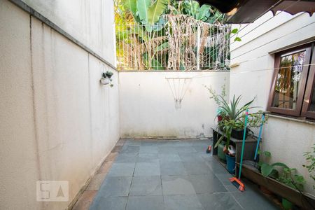 Casa para alugar com 186m², 4 quartos e 4 vagasQuintal