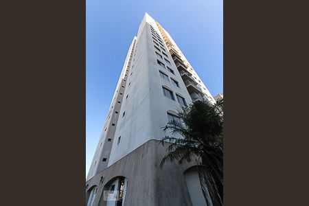 Apartamento à venda com 56m², 2 quartos e 2 vagasFachada