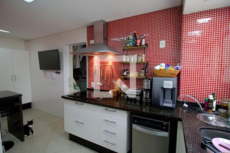 Apartamento à venda com 166m², 3 quartos e 3 vagasCozinha 
