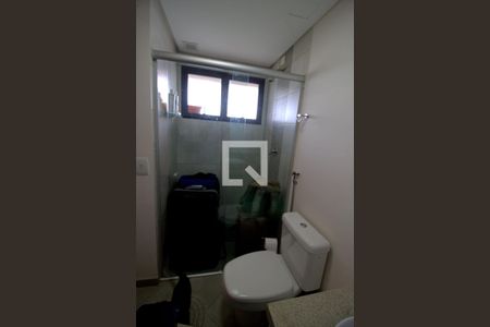 Apartamento à venda com 166m², 3 quartos e 3 vagasBanheiro da Suíte 2