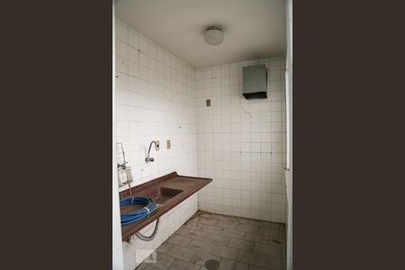 Casa à venda com 166m², 4 quartos e 3 vagas Casa à venda com 166m², 4 quartos e 3 vagasQuintal