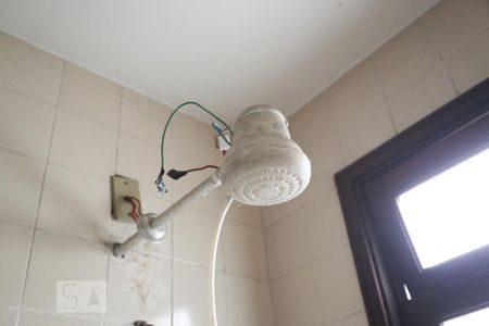 Casa à venda com 166m², 4 quartos e 3 vagas Casa à venda com 166m², 4 quartos e 3 vagasBanheiro de Serviço