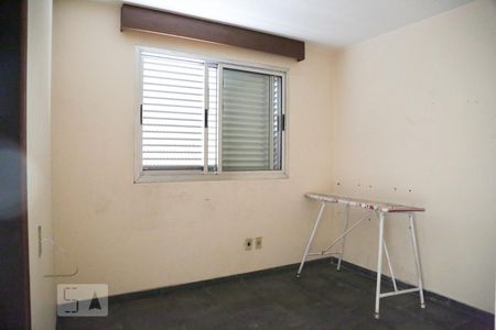 Casa à venda com 166m², 4 quartos e 3 vagas Casa à venda com 166m², 4 quartos e 3 vagasQuarto de Serviço