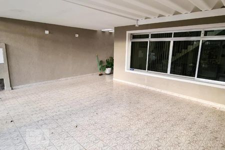 Casa à venda com 190m², 3 quartos e 3 vagasGaragem