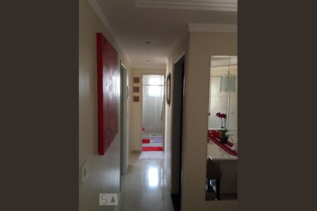 Corredor de apartamento à venda com 3 quartos, 73m² em Vila Bertioga, São Paulo