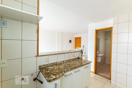 Apartamento à venda com 128m², 2 quartos e 2 vagas Apartamento à venda com 128m², 2 quartos e 2 vagasCozinha