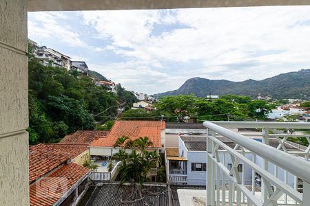 Apartamento à venda com 128m², 2 quartos e 2 vagas Apartamento à venda com 128m², 2 quartos e 2 vagasVista da Suite 1