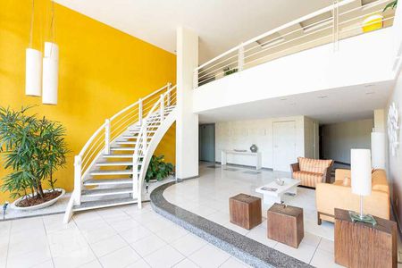 Apartamento à venda com 128m², 2 quartos e 2 vagas Apartamento à venda com 128m², 2 quartos e 2 vagasEntrada