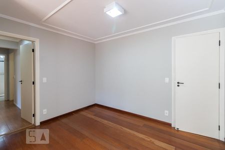 Apartamento à venda com 115m², 3 quartos e 2 vagasSala