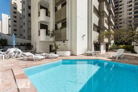 Apartamento à venda com 115m², 3 quartos e 2 vagasÁrea comum - Piscina
