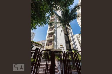 Apartamento à venda com 115m², 3 quartos e 2 vagasFachada