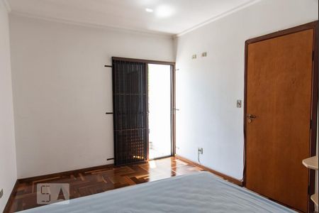 Casa à venda com 128m², 3 quartos e 4 vagasSuíte 3
