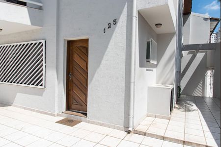 Casa à venda com 128m², 3 quartos e 4 vagasGaragem