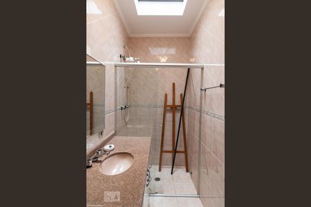 Casa à venda com 128m², 3 quartos e 4 vagasBanheiro da suíte 3